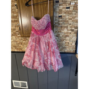 Jovani Hot Pink Butterfly Beaded Strapless Short Tulle Prom Dress Size 6